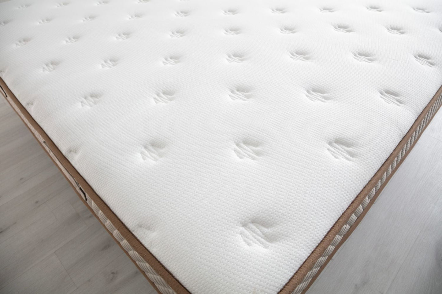 Matelas SAN MARTINO 26cm d'Épaisseur Ressort